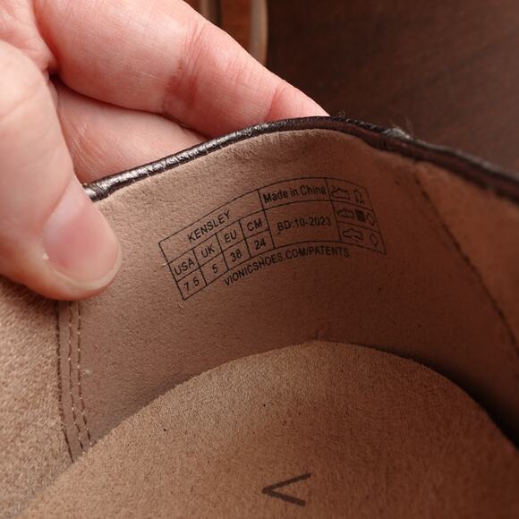 Vionic Loafers Women Size 7.5 Silver Gray Kensley Leather Preppy Comfort Shoes - Picture 13 of 13